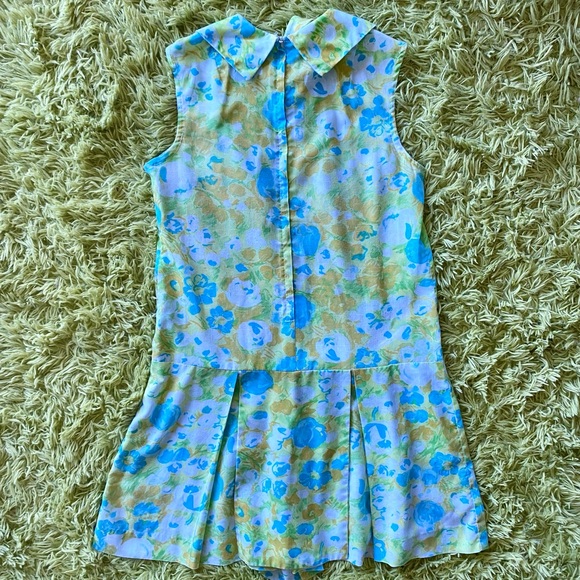 Vintage Floral Playsuit / Romper W/ Peter Pan Collar - Picture 8 of 14